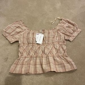 sin & sam size medium cream plaid top
